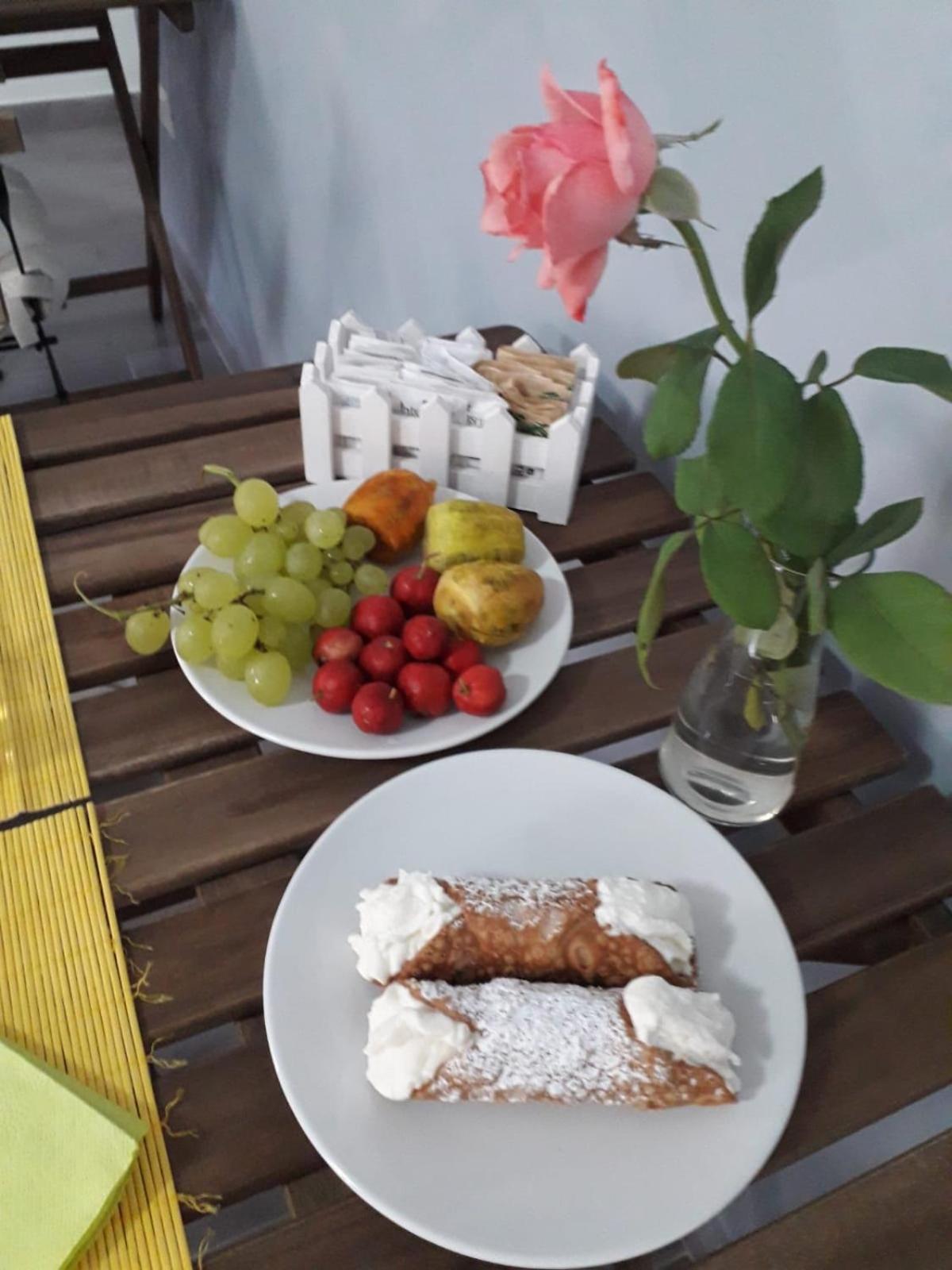 L'Antico Borgo B&B โนโต ภายนอก รูปภาพ
