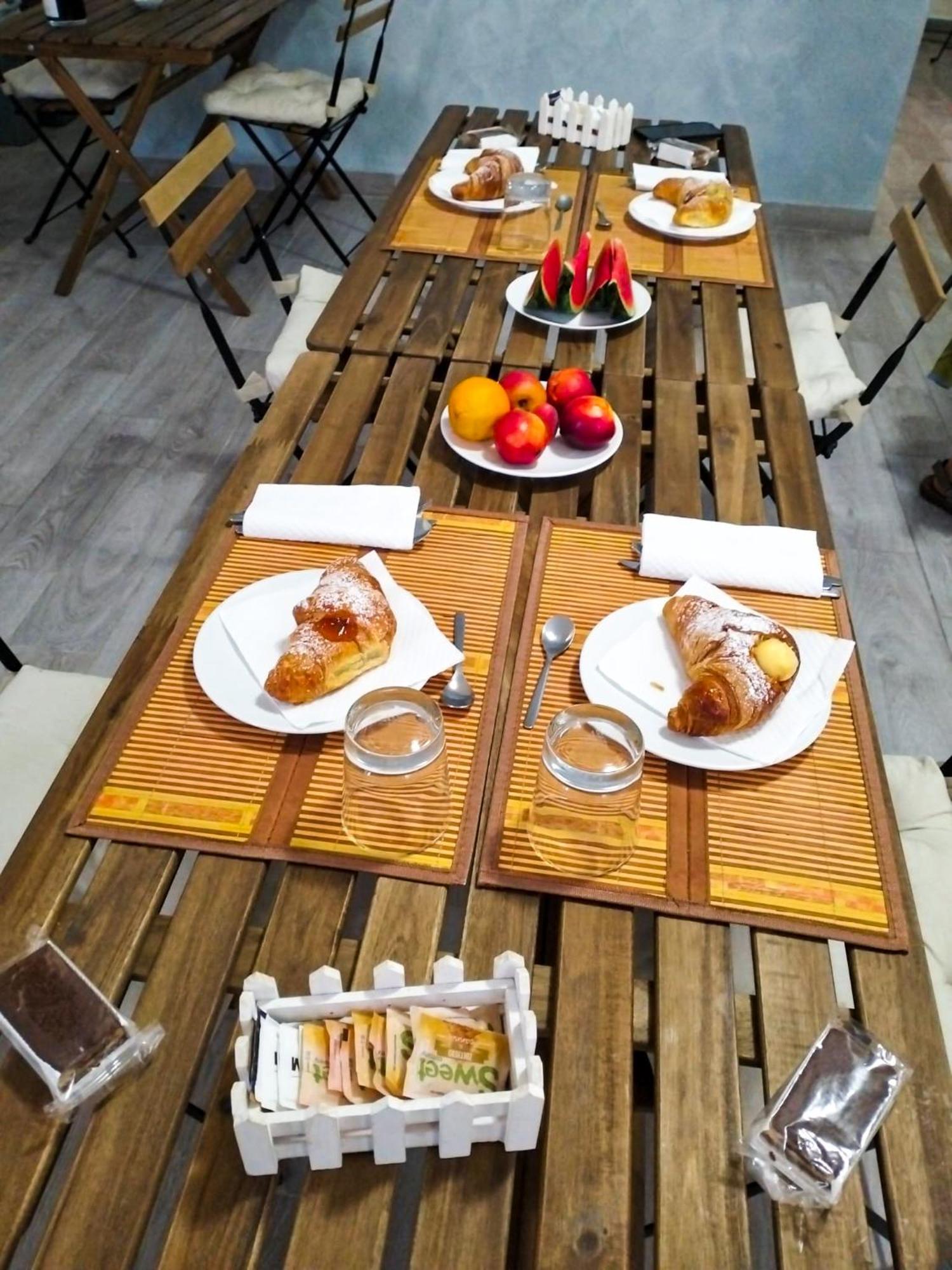 L'Antico Borgo B&B โนโต ภายนอก รูปภาพ