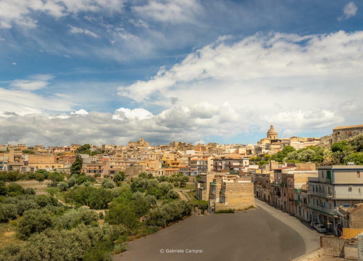 L'Antico Borgo B&B โนโต ภายนอก รูปภาพ