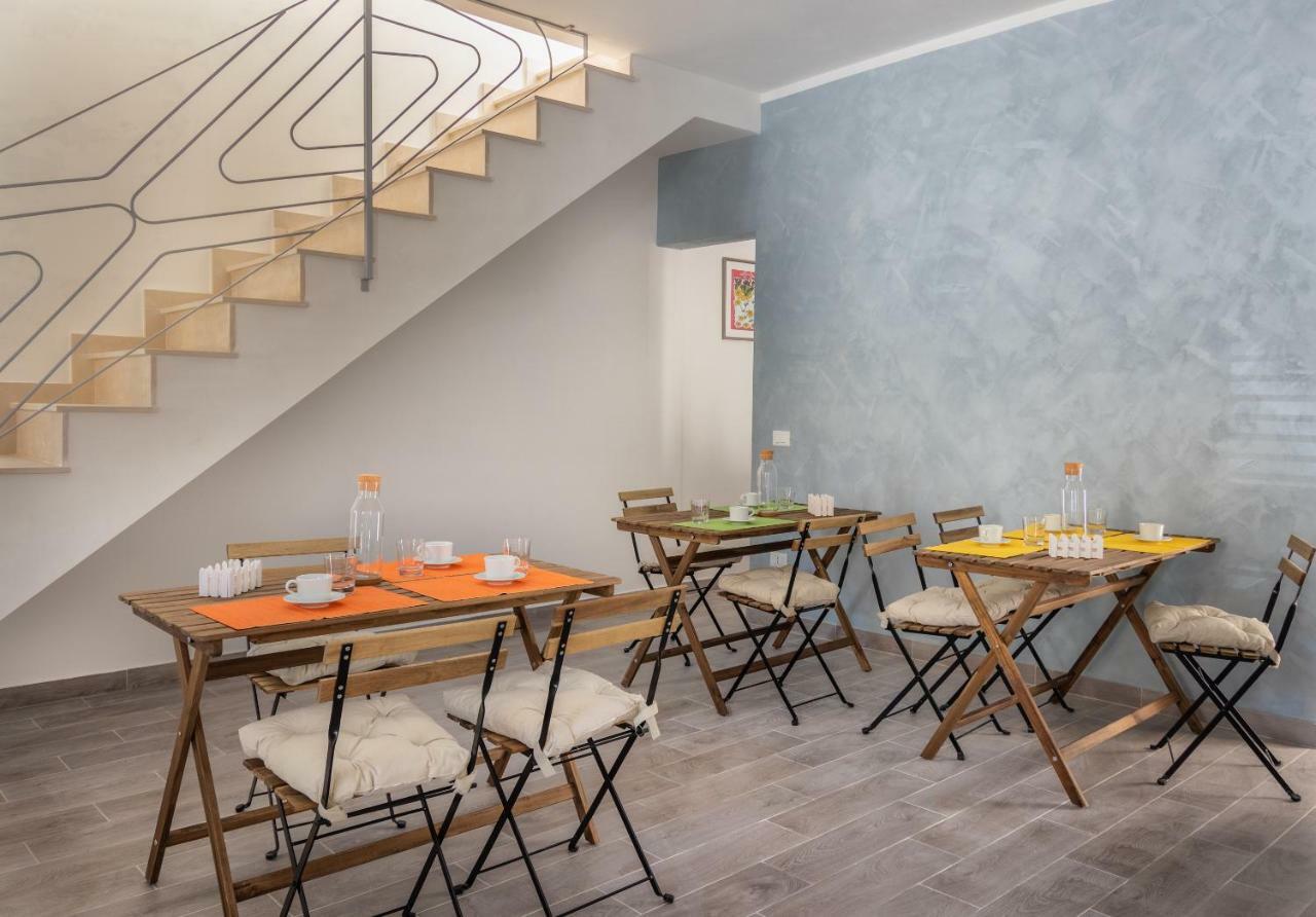 L'Antico Borgo B&B โนโต ภายนอก รูปภาพ