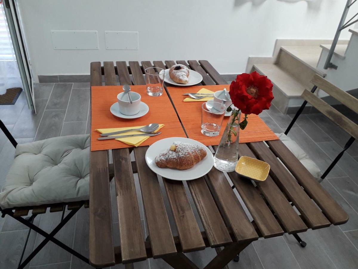L'Antico Borgo B&B โนโต ภายนอก รูปภาพ